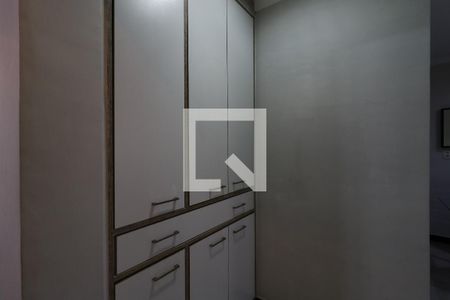 Casa à venda com 195m², 3 quartos e 3 vagasCozinha - Dispensa