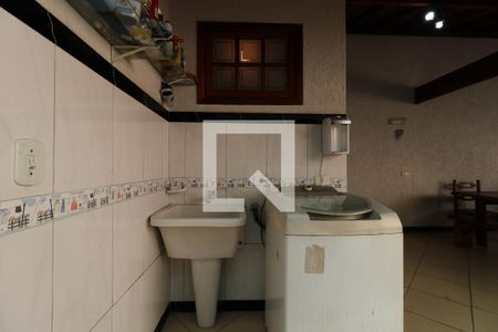 Casa à venda com 195m², 3 quartos e 3 vagasÁrea de Serviço