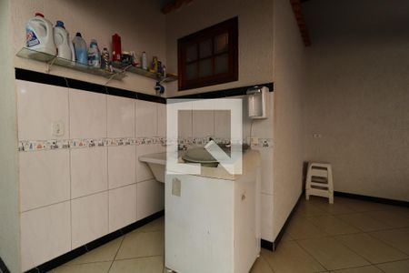 Casa à venda com 195m², 3 quartos e 3 vagasÁrea de Serviço