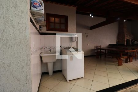 Casa à venda com 195m², 3 quartos e 3 vagasÁrea de Serviço