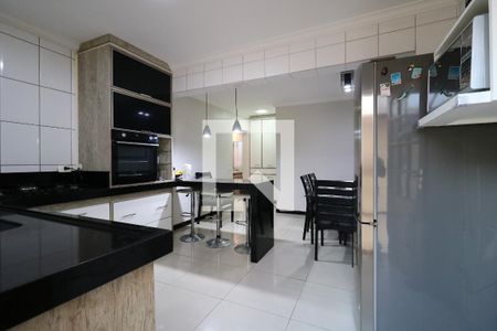 Casa à venda com 195m², 3 quartos e 3 vagasCozinha
