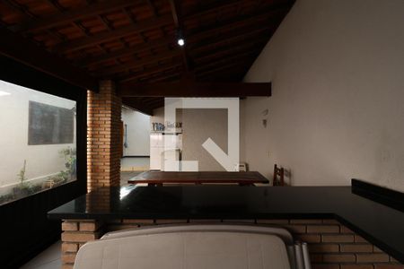 Casa à venda com 195m², 3 quartos e 3 vagasÁrea Social