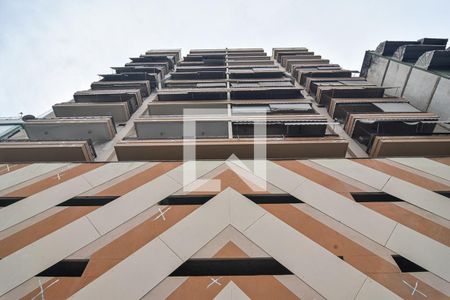 Apartamento para alugar com 149m², 3 quartos e 2 vagas Apartamento para alugar com 149m², 3 quartos e 2 vagasFachada