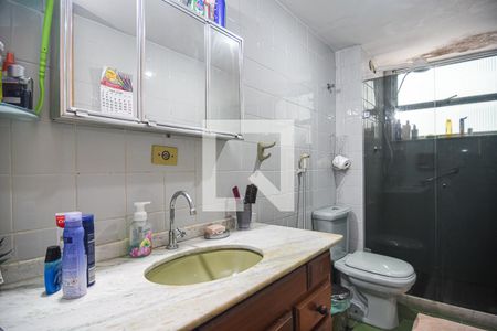 Apartamento para alugar com 149m², 3 quartos e 2 vagas Apartamento para alugar com 149m², 3 quartos e 2 vagasBanheiro da Suíte 1