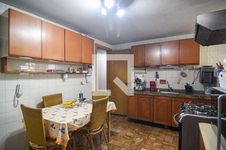 Apartamento para alugar com 149m², 3 quartos e 2 vagas Apartamento para alugar com 149m², 3 quartos e 2 vagasCozinha