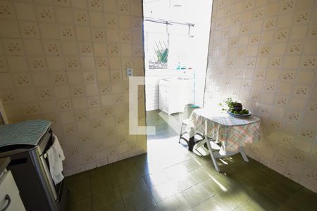 Apartamento à venda com 85m², 2 quartos e sem vagaCozinha