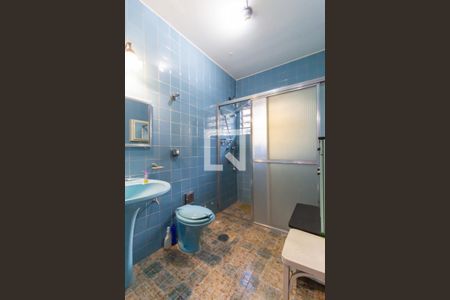 Casa à venda com 250m², 3 quartos e 1 vaga Casa à venda com 250m², 3 quartos e 1 vagaBanheiro