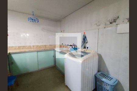 Casa à venda com 152m², 3 quartos e 3 vagasLavanderia 