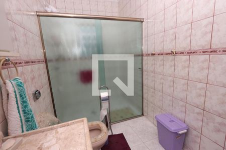 Casa à venda com 200m², 3 quartos e 2 vagasBanheiro Social