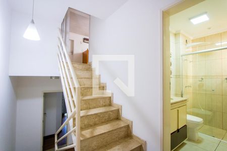 Casa de condomínio para alugar com 200m², 3 quartos e 2 vagas Casa de condomínio para alugar com 200m², 3 quartos e 2 vagasCorredor