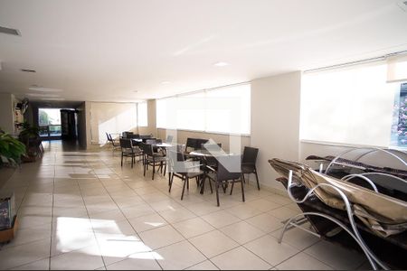 Apartamento para alugar com 120m², 4 quartos e 2 vagasÁrea comum - Salão de festas