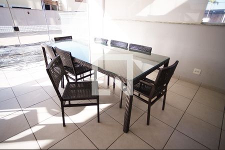 Apartamento para alugar com 120m², 4 quartos e 2 vagasÁrea comum