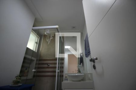 Apartamento à venda com 71m², 2 quartos e 2 vagasBanheiro 2