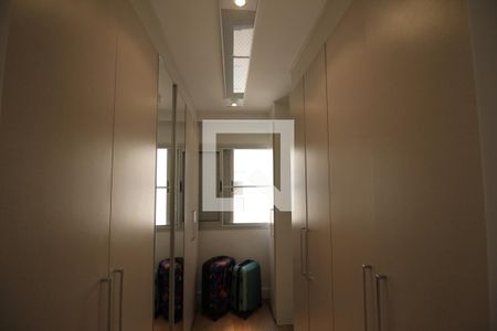 Apartamento à venda com 71m², 2 quartos e 2 vagasQuarto 2