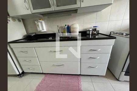 Apartamento à venda com 120m², 3 quartos e 2 vagasCozinha