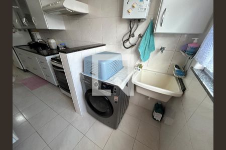 Apartamento à venda com 120m², 3 quartos e 2 vagasDetalhe da área de serviço