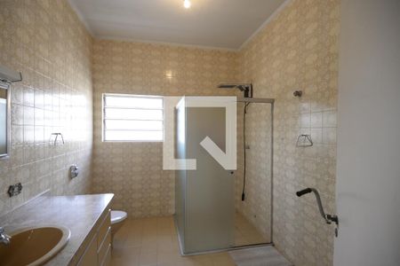 Casa à venda com 343m², 3 quartos e 3 vagasBanheiro