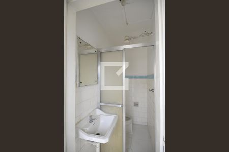 Casa à venda com 343m², 3 quartos e 3 vagasBanheiro Fundos