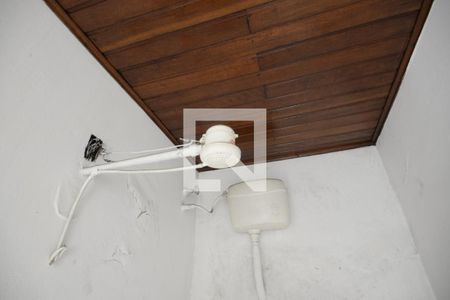 Casa à venda com 343m², 3 quartos e 3 vagasBanheiro de Serviço