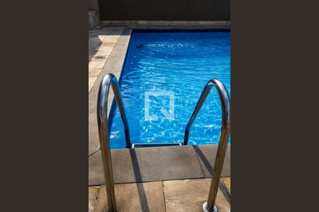 Apartamento para alugar com 45m², 2 quartos e 1 vaga Apartamento para alugar com 45m², 2 quartos e 1 vagaÁrea comum - Piscina