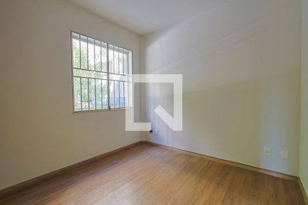 Quarto 1 de apartamento para alugar com 2 quartos, 66m² em Santo Antônio, Belo Horizonte