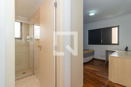 Apartamento para alugar com 210m², 4 quartos e 3 vagas Apartamento para alugar com 210m², 4 quartos e 3 vagasSuíte 2