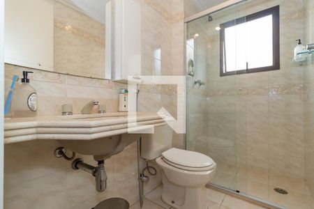 Apartamento para alugar com 210m², 4 quartos e 3 vagas Apartamento para alugar com 210m², 4 quartos e 3 vagasBanheiro da Suíte 3
