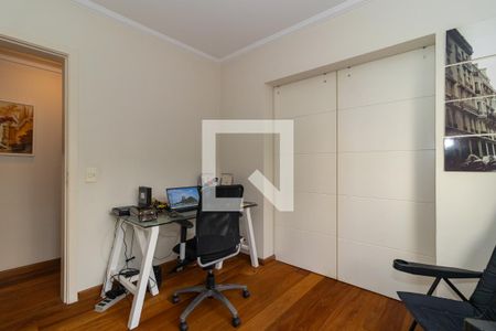 Apartamento para alugar com 210m², 4 quartos e 3 vagas Apartamento para alugar com 210m², 4 quartos e 3 vagasEscritório