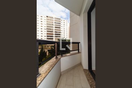 Apartamento para alugar com 210m², 4 quartos e 3 vagas Apartamento para alugar com 210m², 4 quartos e 3 vagasSuíte 1