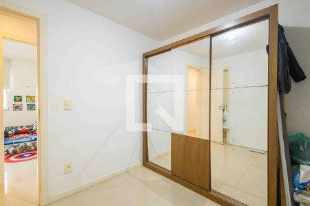 Apartamento à venda com 87m², 3 quartos e 2 vagasQuarto 2