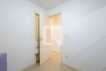 Apartamento à venda com 87m², 3 quartos e 2 vagasQuarto 2