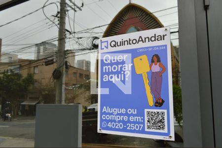 Apartamento à venda com 33m², 1 quarto e sem vagaPlaquinha