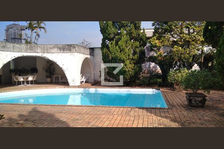 Casa para alugar com 962m², 7 quartos e 10 vagas Casa para alugar com 962m², 7 quartos e 10 vagasPiscina