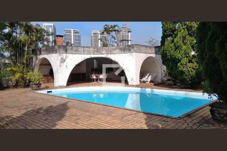 Casa para alugar com 962m², 7 quartos e 10 vagas Casa para alugar com 962m², 7 quartos e 10 vagasPiscina