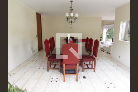 Casa para alugar com 962m², 7 quartos e 10 vagasSala