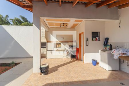 Casa à venda com 210m², 3 quartos e 4 vagas Casa à venda com 210m², 3 quartos e 4 vagasÁrea comum