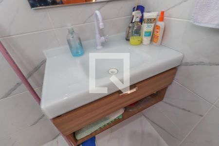 Casa à venda com 210m², 3 quartos e 4 vagas Casa à venda com 210m², 3 quartos e 4 vagasBanheiro