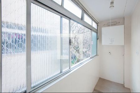 Apartamento à venda com 66m², 3 quartos e 1 vaga Apartamento à venda com 66m², 3 quartos e 1 vagaÁrea de Serviço