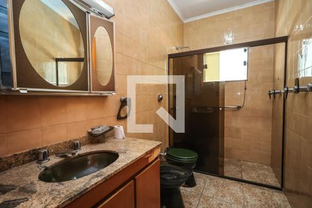 Casa à venda com 950m², 3 quartos e 2 vagas Casa à venda com 950m², 3 quartos e 2 vagasBanheiro