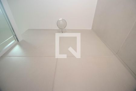 Apartamento à venda com 60m², 2 quartos e 2 vagas Apartamento à venda com 60m², 2 quartos e 2 vagasBanheiro Social