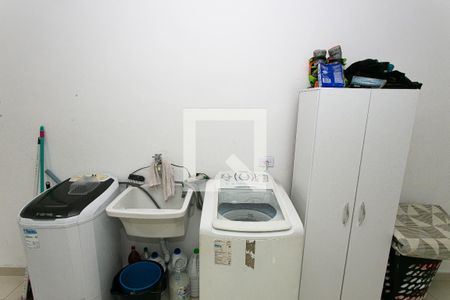 Casa à venda com 300m², 7 quartos e 4 vagasCasa 1 - Área de Serviço