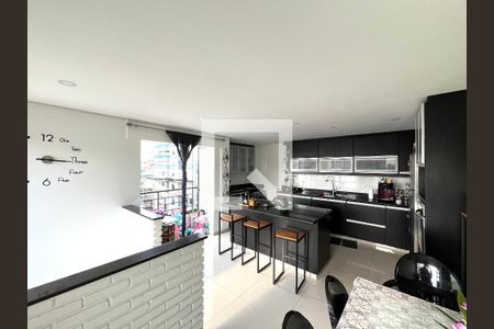 Apartamento à venda com 173m², 2 quartos e 2 vagas Apartamento à venda com 173m², 2 quartos e 2 vagasCozinha