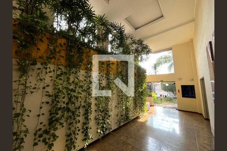 Apartamento à venda com 173m², 2 quartos e 2 vagas Apartamento à venda com 173m², 2 quartos e 2 vagasHall social