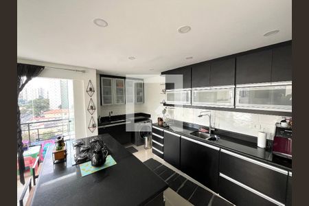 Apartamento à venda com 173m², 2 quartos e 2 vagas Apartamento à venda com 173m², 2 quartos e 2 vagasCozinha