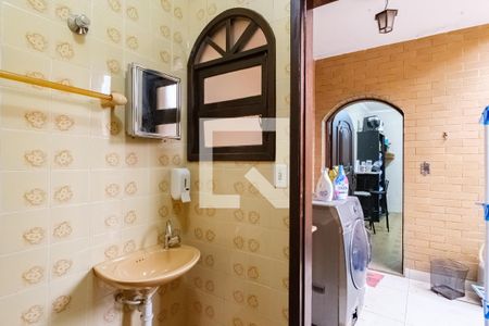 Casa à venda com 110m², 3 quartos e 2 vagasBanheiro de serviço