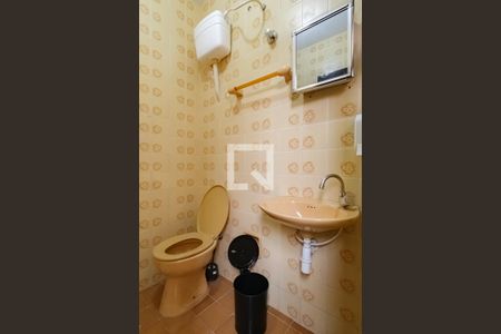 Casa à venda com 110m², 3 quartos e 2 vagasBanheiro de serviço