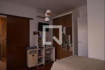 Casa à venda com 411m², 4 quartos e 6 vagasQuarto 01