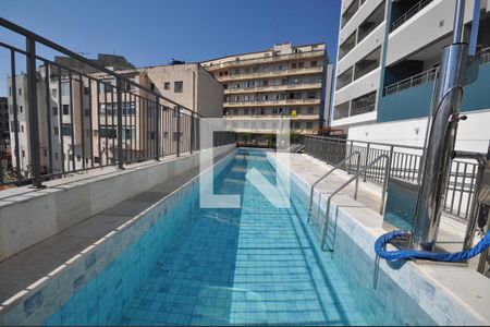 Studio à venda com 29m², 1 quarto e sem vagaÁrea comum - Piscina