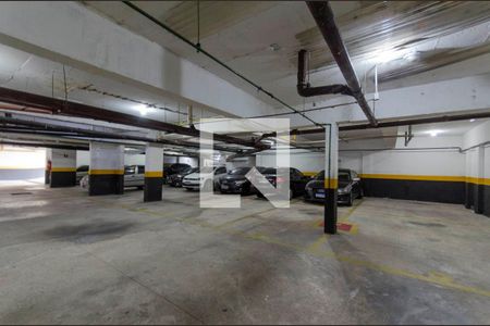 Apartamento à venda com 54m², 2 quartos e 1 vaga Apartamento à venda com 54m², 2 quartos e 1 vagaÁrea Comum - Garagem