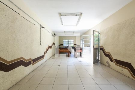 Apartamento à venda com 46m², 2 quartos e 1 vaga Apartamento à venda com 46m², 2 quartos e 1 vagaÁrea comum - Salão de Jogos